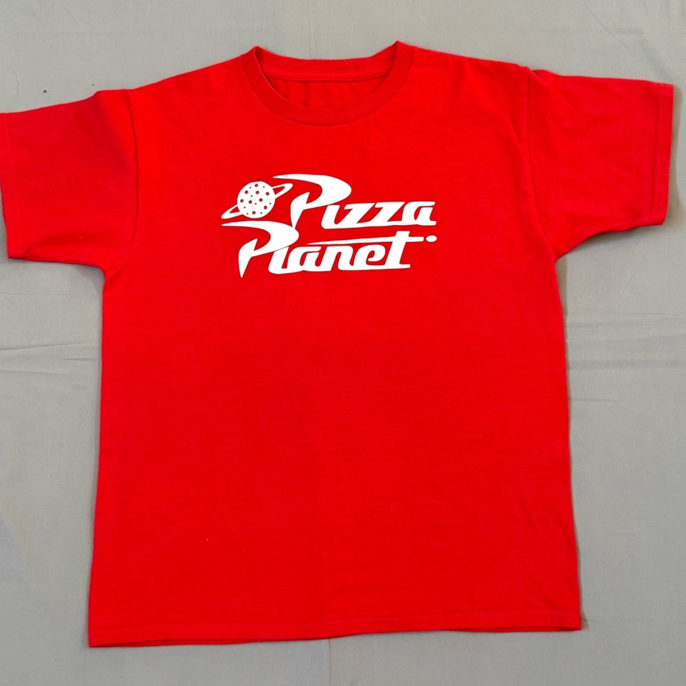 Toy Story Pizza Planet Logo Youth‎ Medium Red Graphic T-Shirt
